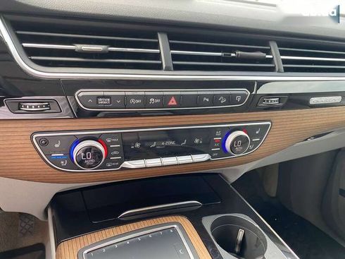 Audi Q7 2016 - фото 17