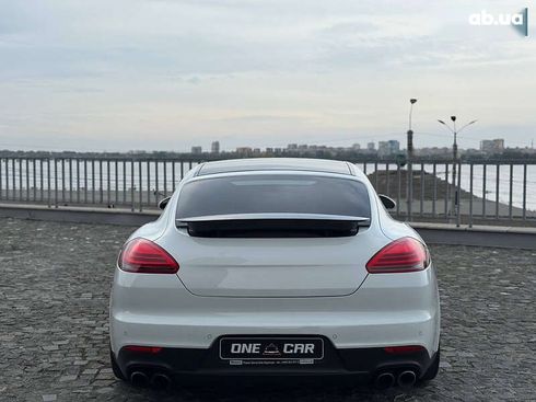Porsche Panamera 2013 - фото 6