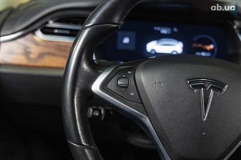 Tesla Model X 2017 - фото 21