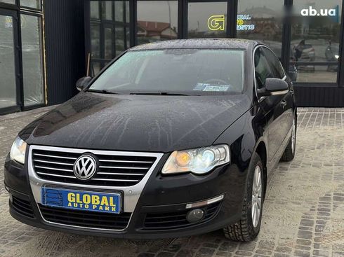 Volkswagen Passat 2010 - фото 2