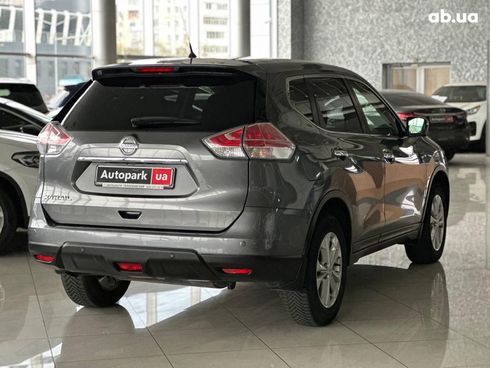 Nissan X-Trail 2015 серый - фото 8