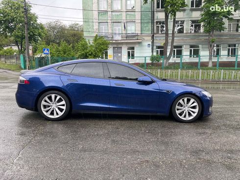 Tesla Model S 2015 синий - фото 6