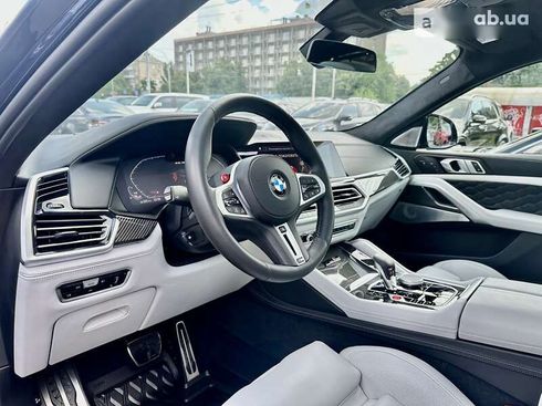 BMW X6 M 2022 - фото 9