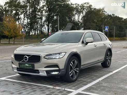 Volvo V90 Cross Country 2017 - фото 14