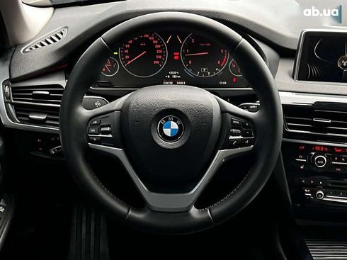 BMW X5 2016 - фото 17