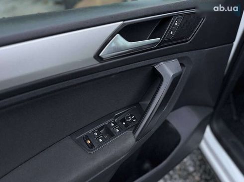 Volkswagen Tiguan 2018 - фото 17