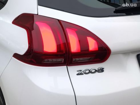 Peugeot 2008 2017 белый - фото 34