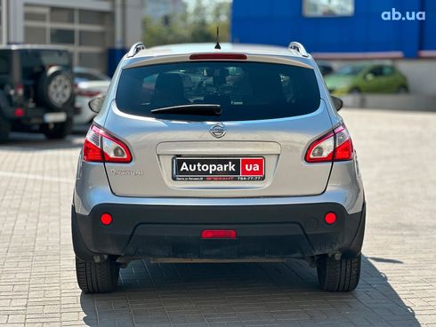 Nissan Qashqai 2010 серый - фото 6