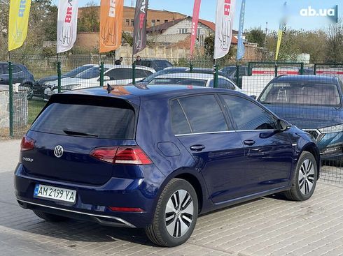 Volkswagen e-Golf 2020 - фото 28