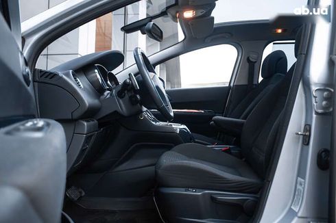 Peugeot 5008 2012 - фото 10