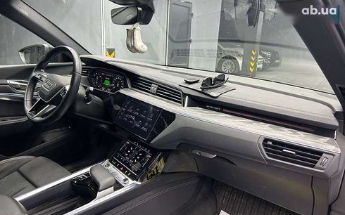 Audi Q8 e-tron 2023 - фото 18