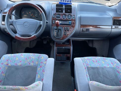 Mercedes-Benz Vito 2003 красный - фото 8