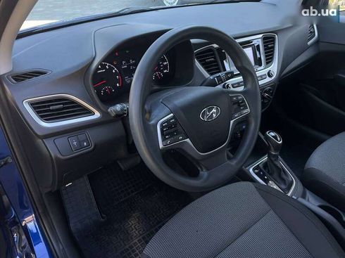 Hyundai Accent 2019 - фото 18