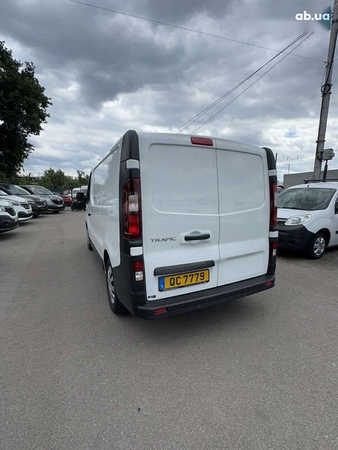 Renault Trafic 2020 - фото 8
