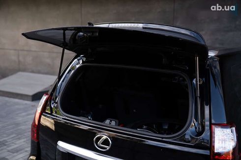 Lexus GX 2020 - фото 11