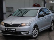 Продаж вживаних Skoda Rapid 2015 року в Харкові - купити на Автобазарі