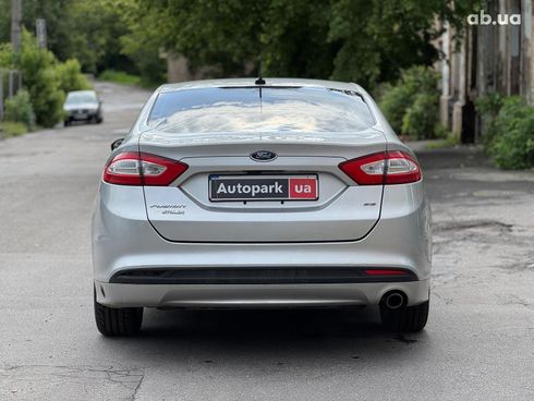 Ford Fusion 2015 серый - фото 12
