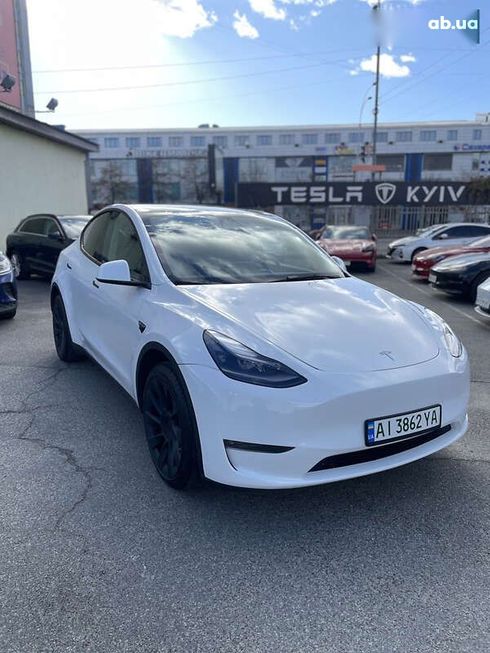 Tesla Model Y 2023 - фото 6