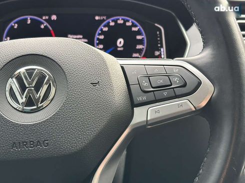 Volkswagen Passat 2020 - фото 20