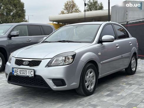 Kia Rio 2010 - фото 6