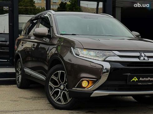 Mitsubishi Outlander 2015 - фото 11