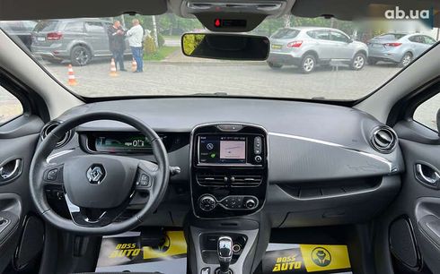 Renault Zoe 2018 - фото 11
