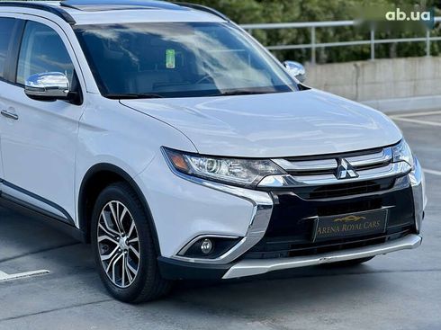 Mitsubishi Outlander 2015 - фото 6