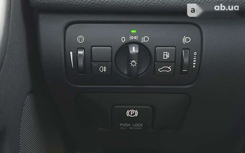 Volvo XC60 2011 - фото 14