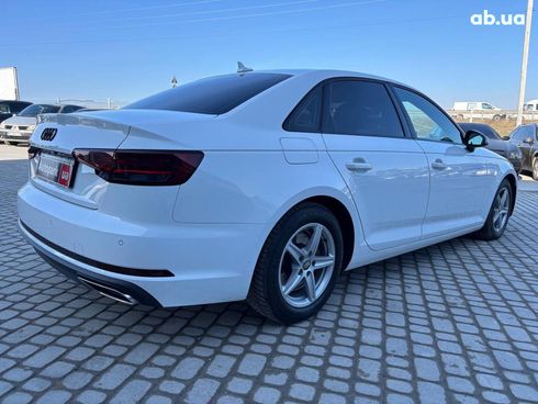 Audi A4 2019 белый - фото 10