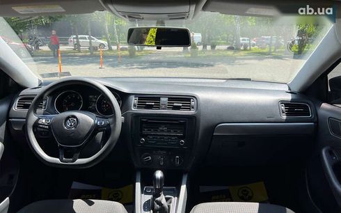 Volkswagen Jetta 2015 - фото 12