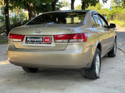 Hyundai Sonata 2007 бежевый - фото 10