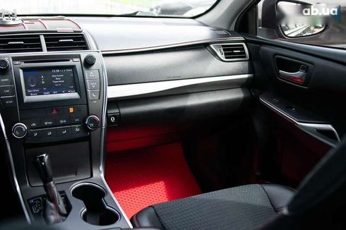 Toyota Camry 2015 - фото 22