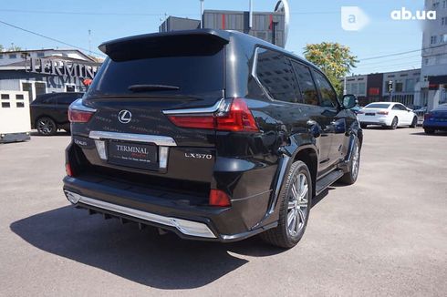 Lexus LX 2017 - фото 5