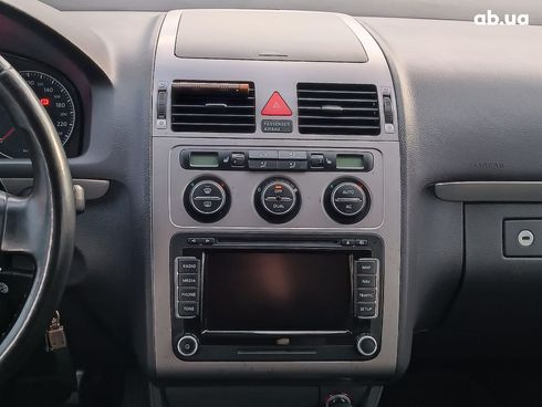 Volkswagen Touran 2007 черный - фото 18