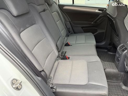 Volkswagen Golf 2014 белый - фото 14