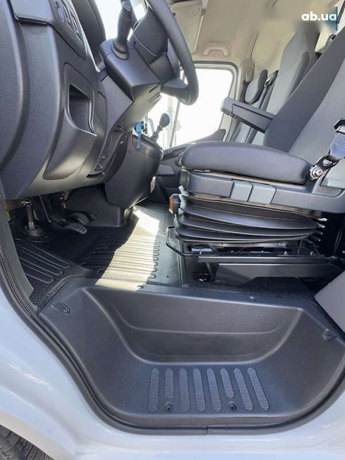 Renault Master 2017 - фото 13