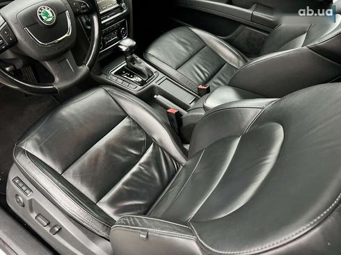 Skoda Superb 2012 - фото 25