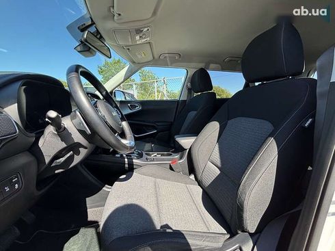 Kia Soul EV 2022 - фото 15