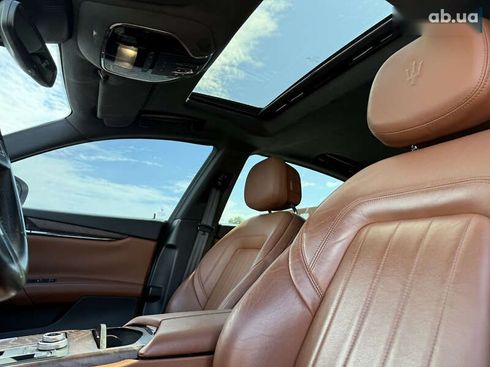 Maserati Quattroporte 2017 - фото 22