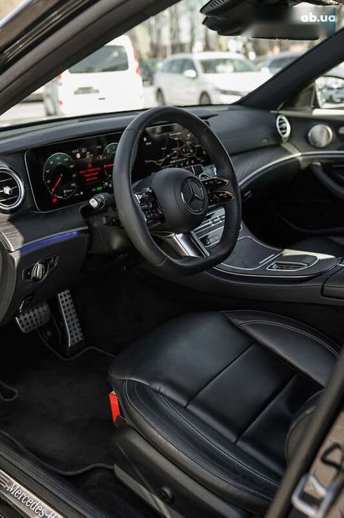 Mercedes-Benz E-Класс 2021 - фото 18
