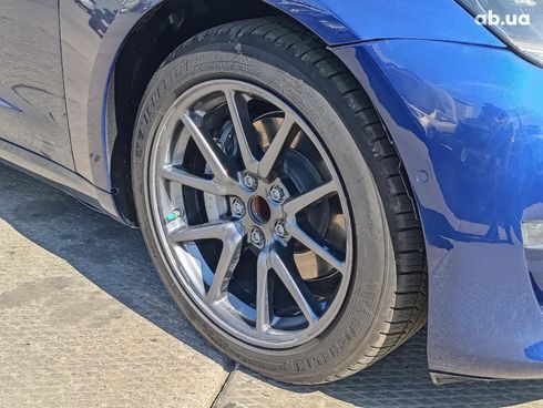 Tesla Model 3 2019 синий - фото 6