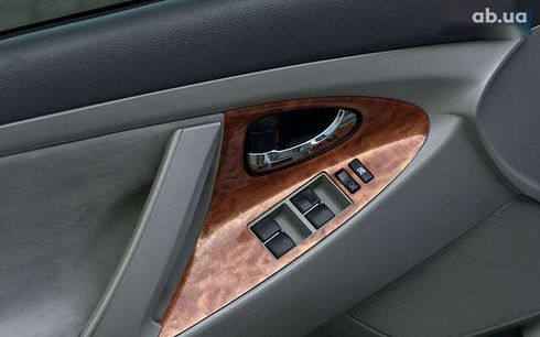 Toyota Camry 2011 - фото 9