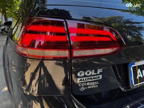 Volkswagen Golf 2017 черный - фото 9