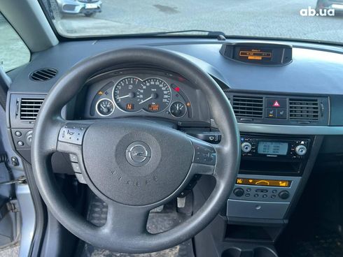 Opel Meriva 2003 серый - фото 22