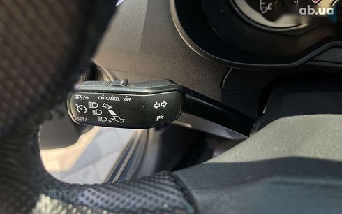 Skoda Octavia 2017 - фото 25