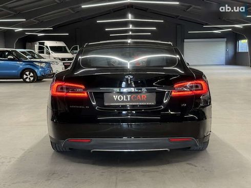 Tesla Model S 2016 - фото 24