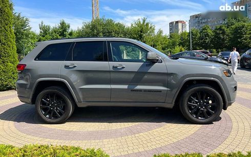 Jeep Grand Cherokee 2020 - фото 8