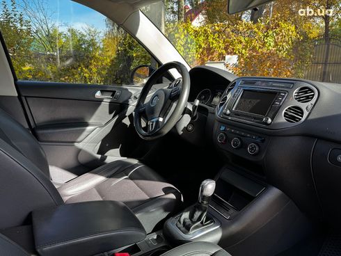 Volkswagen Tiguan 2012 черный - фото 54