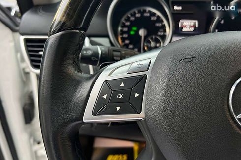Mercedes-Benz GL-Класс 2015 - фото 16