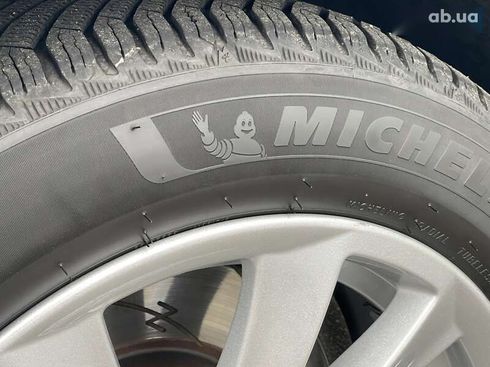 BMW 5 серия 2016 - фото 19